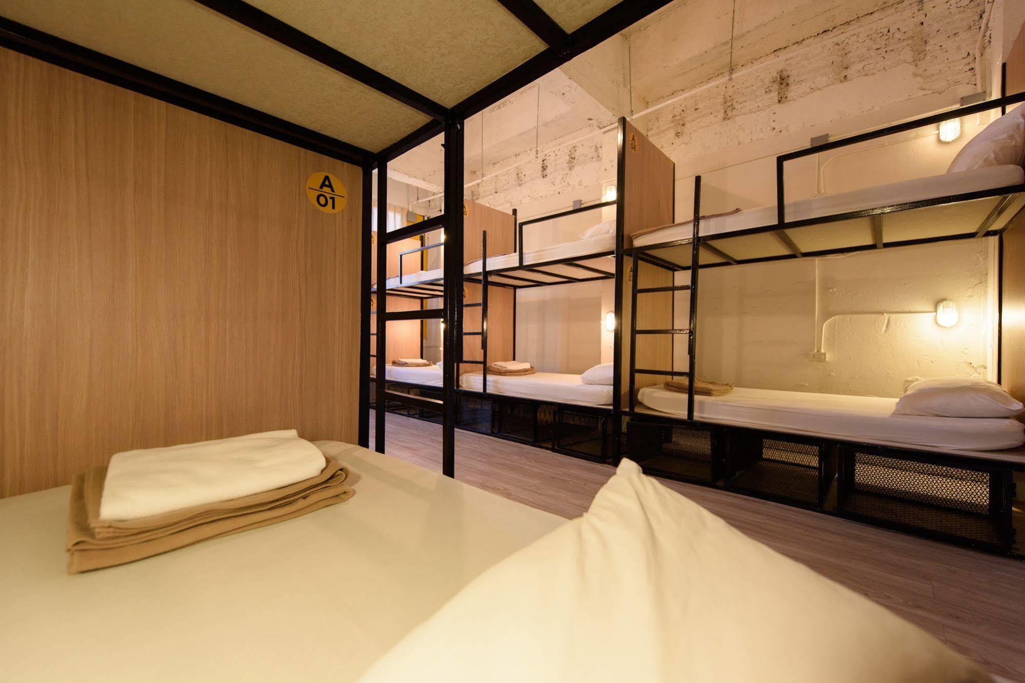 Warm White Hostel Bangkok Exteriér fotografie