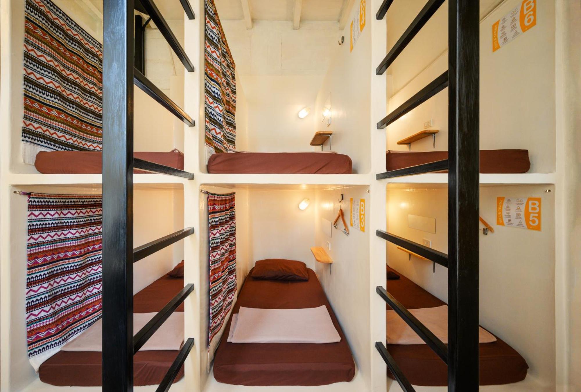 Warm White Hostel Bangkok Exteriér fotografie